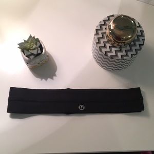 Lululemon headband